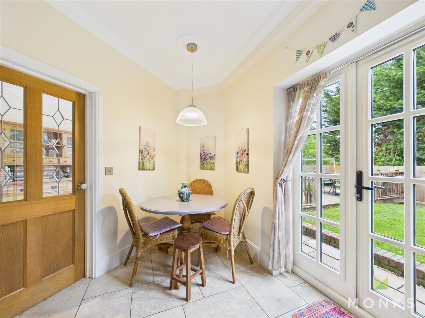 19 Baytree Close, Oswestry, SY11 3QQ For Sale
